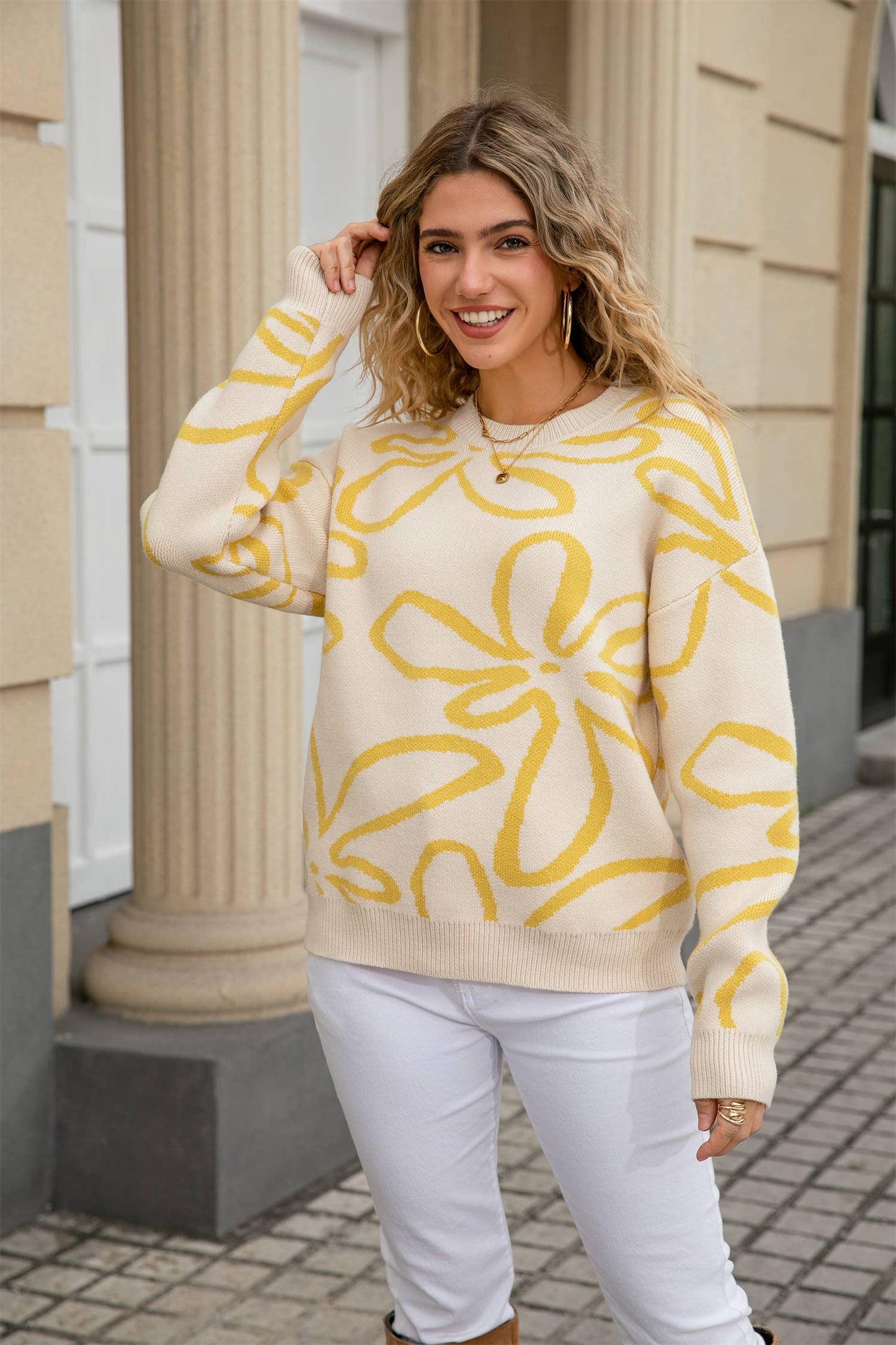 Flower-contrasting color loose knitted sweater