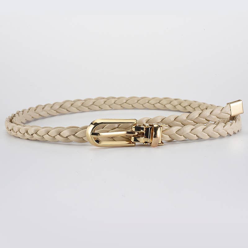 Tie knots to decorate weave a candy-colored belt