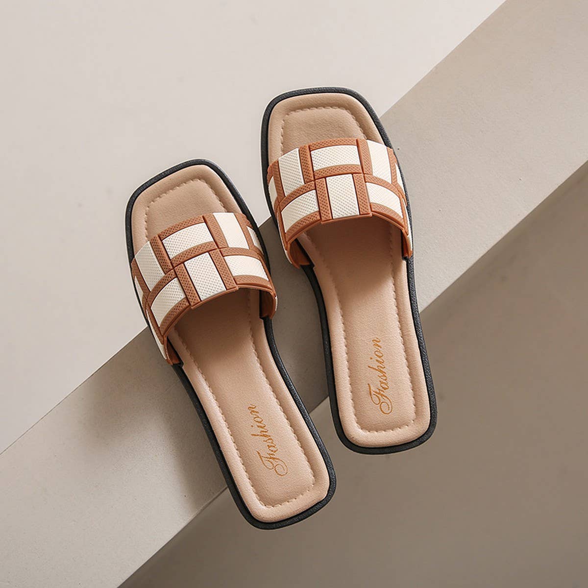 CHECKERBOARD PATTERN SUMMER SANDAL SLIPPERS_CWSHS0673