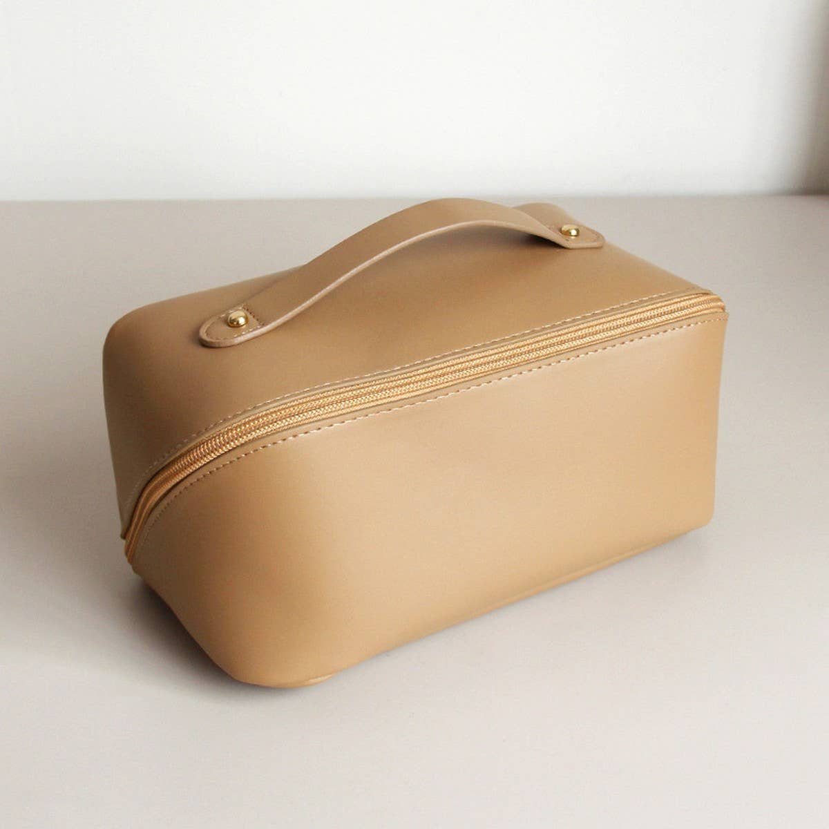 WOMEN FASHION SIMPLE PORTABLE COSMETIC BAG_CWAB2629