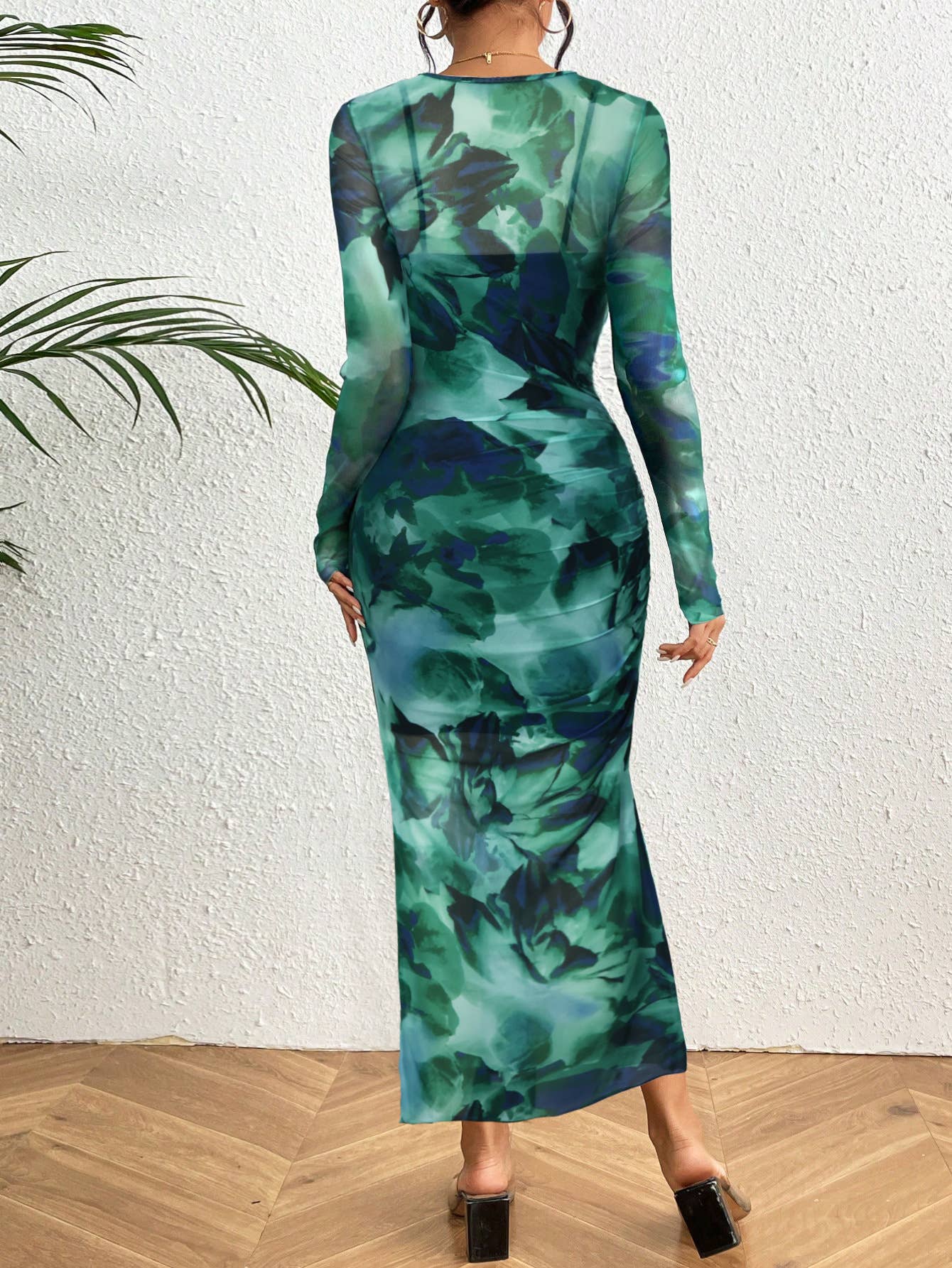 Floral mesh with ribbon lining two-piece dress