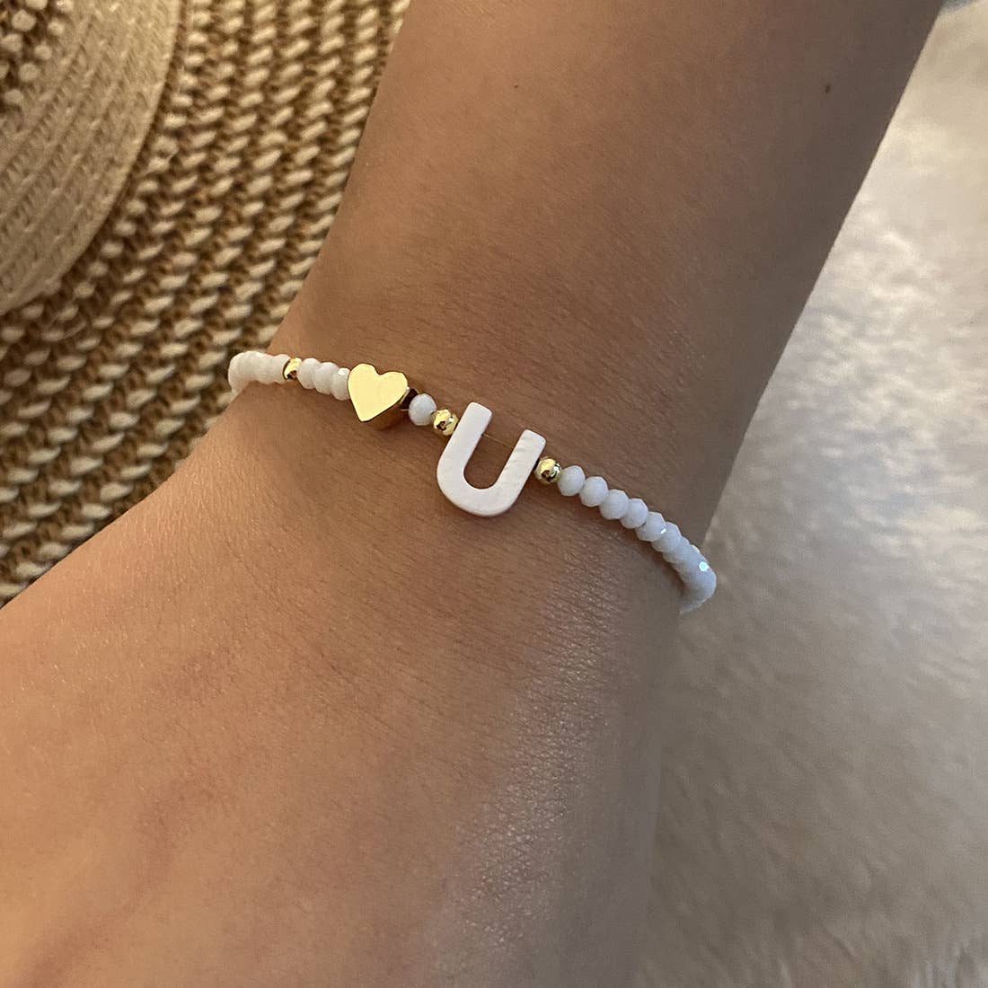26-letter shell beaded bracelet