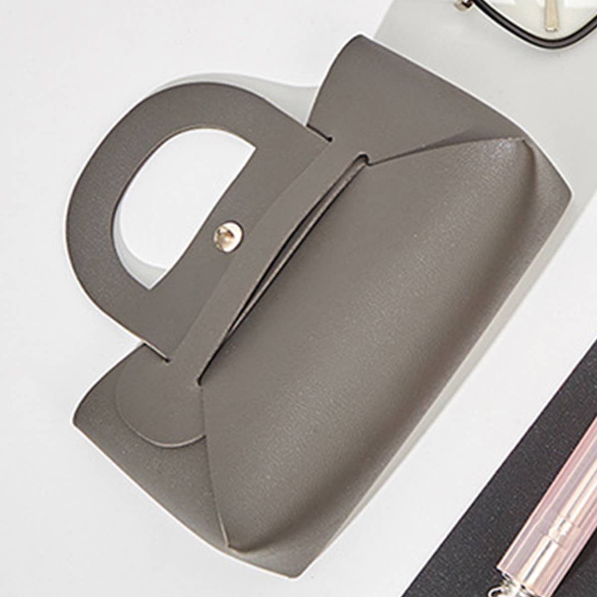 VERSATILE AND PORTABLE WATERPROOF MINI MAKEUP BAG_CWAB1438