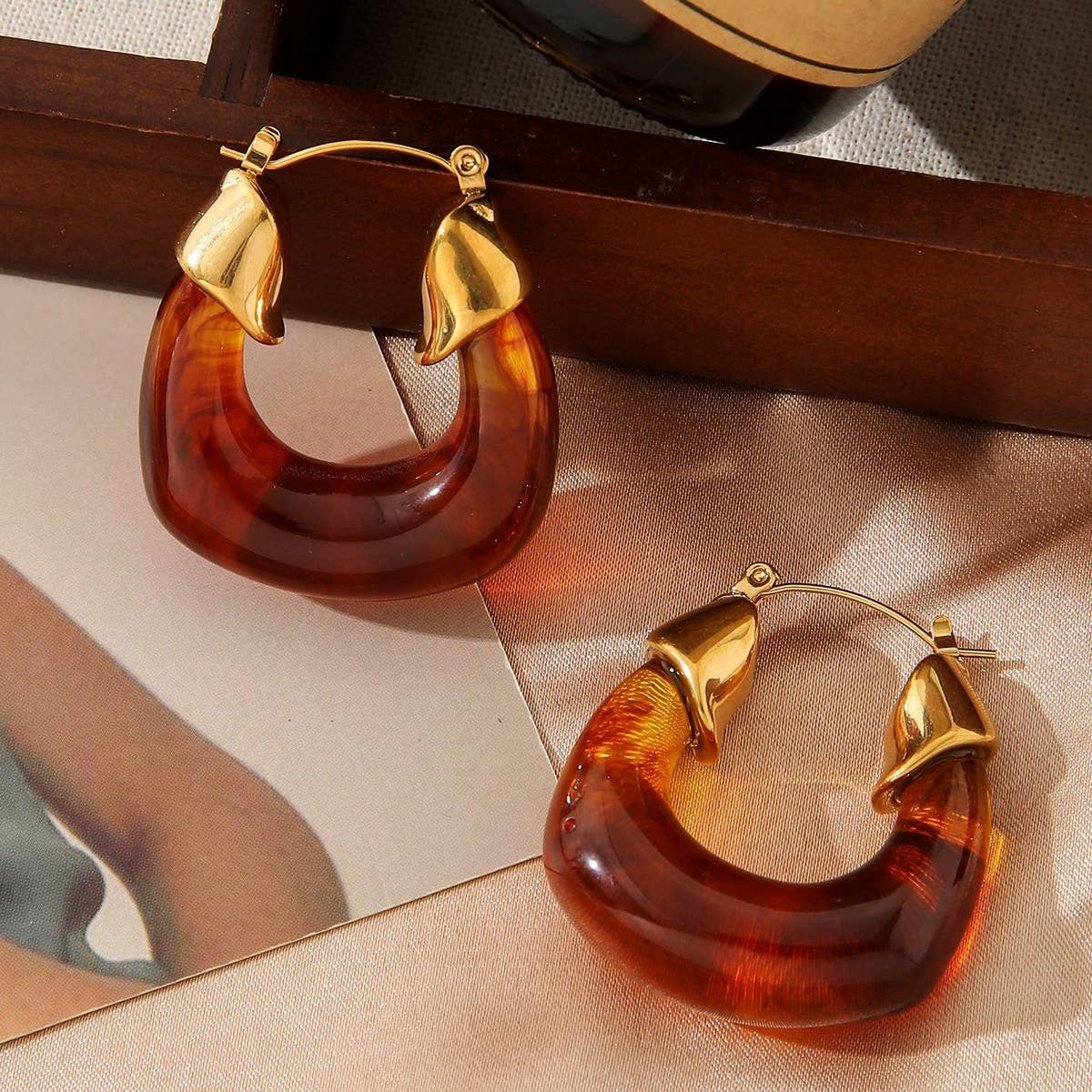 RETRO STYLE STAINLESS STEEL GOLD-PLATED EARRINGS