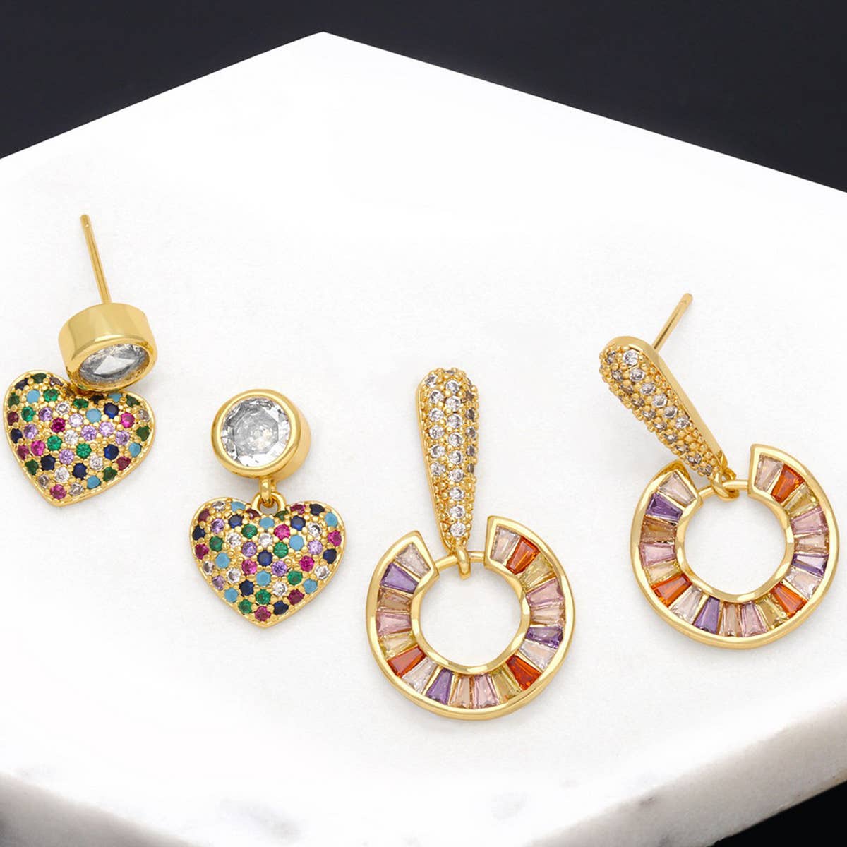 COLORED ZIRCON HEART RETRO ROUND EARRINGS