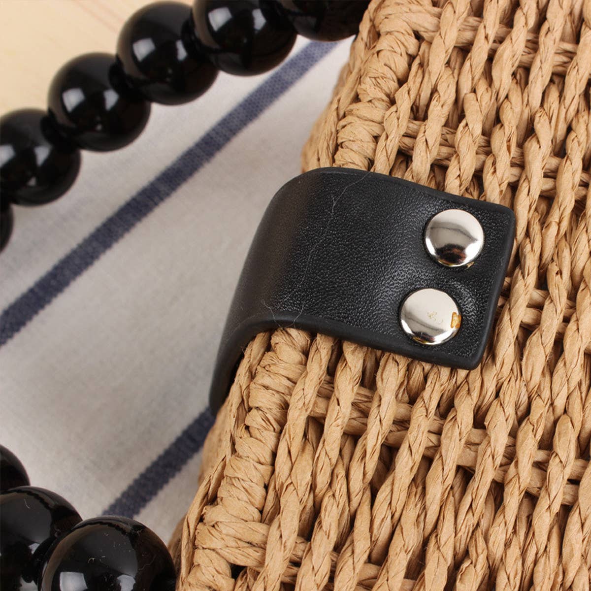 CUTE WOODEN BEAD PORTABLE WOVEN BAG_CWAB2096