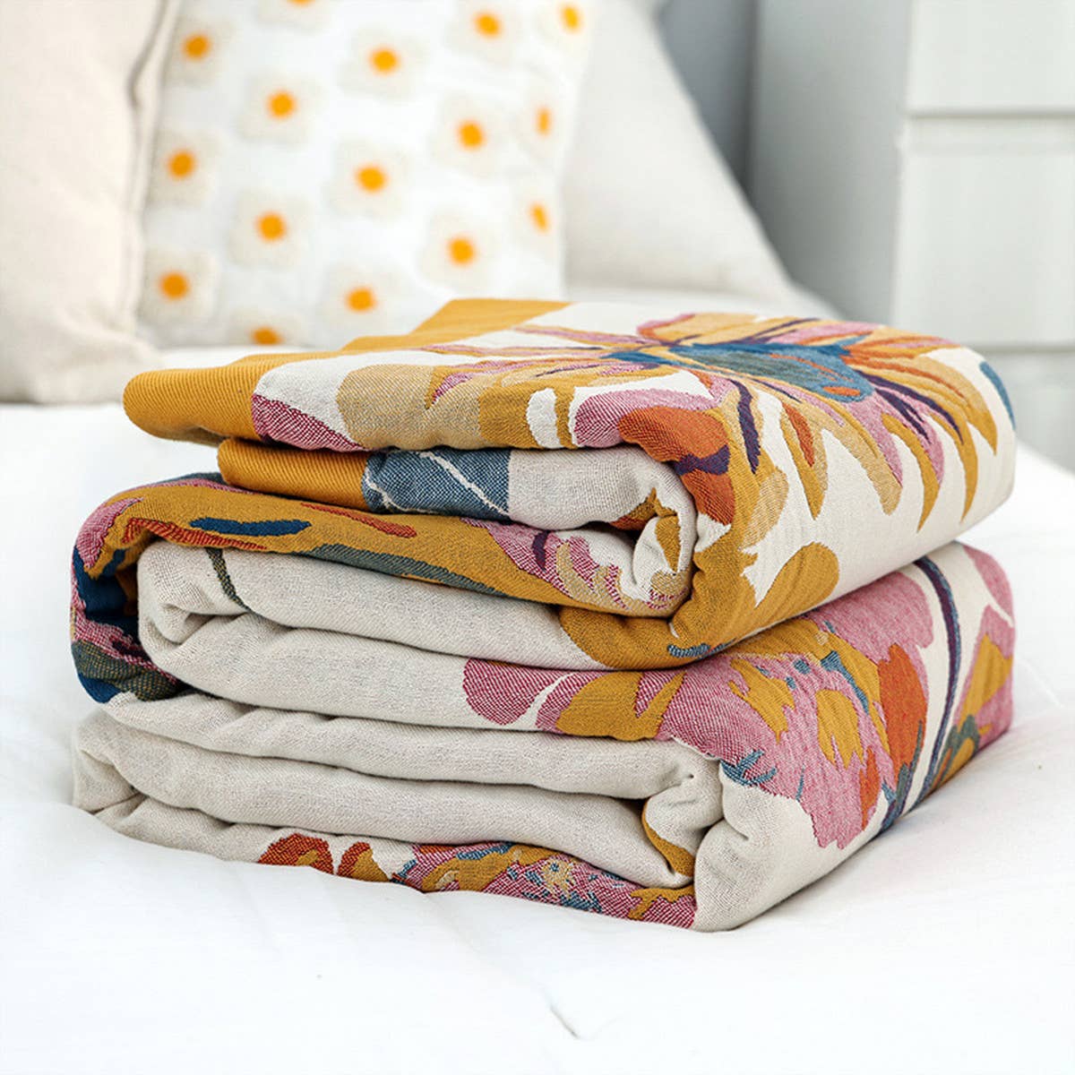 MULTI-LAYER AIR-CONDITIONING SUMMER BLANKET