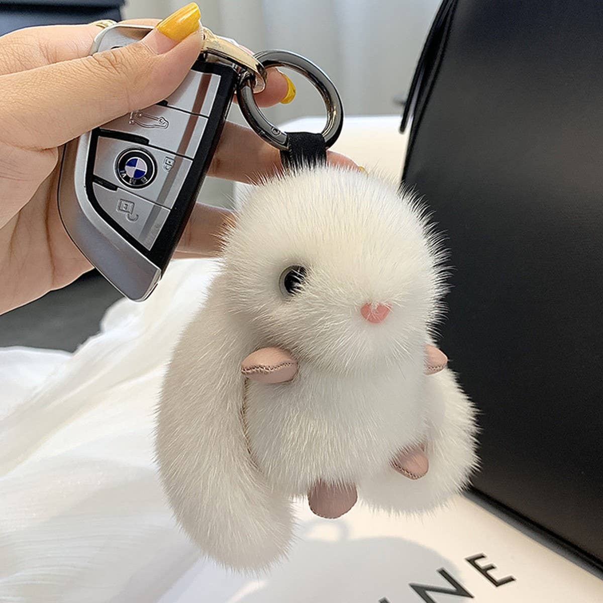 CUTE LONG-EARED BUNNY BAG PENDANT KEYCHAIN