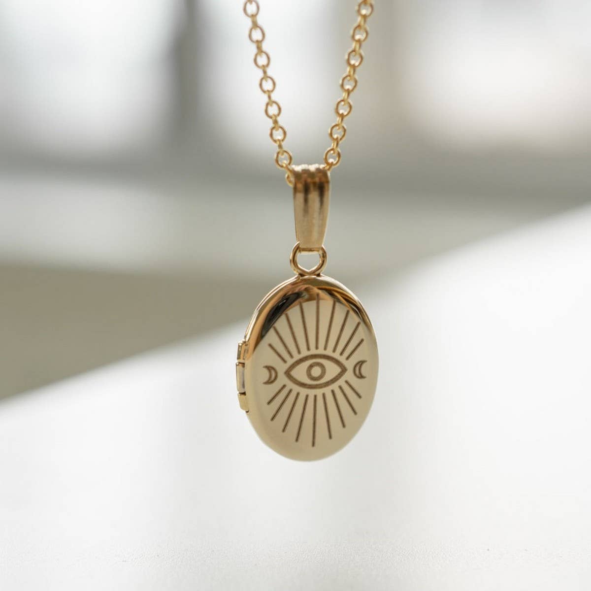 Devil's Eye Openable Photo Album Necklace
