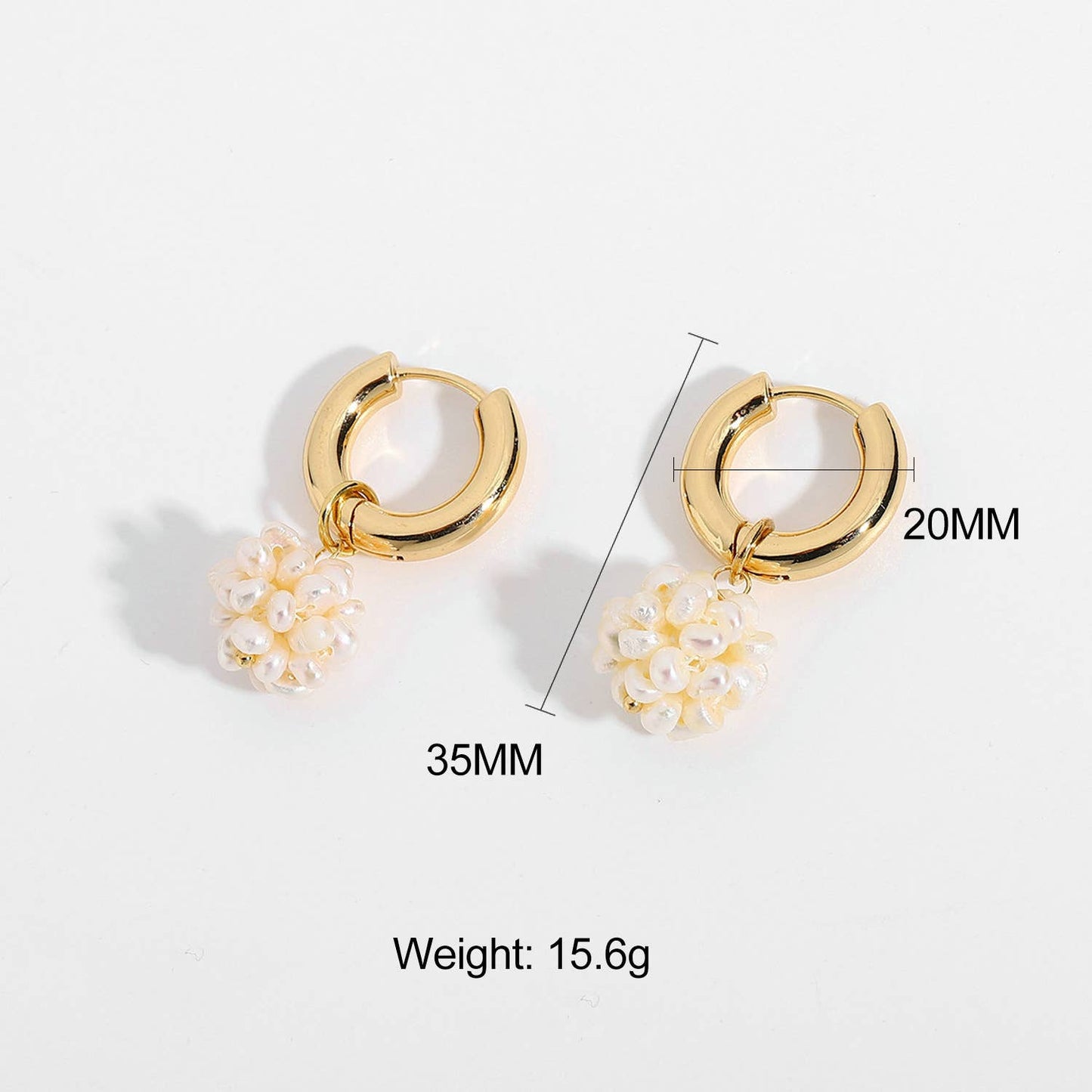 Trendy pearl element earrings