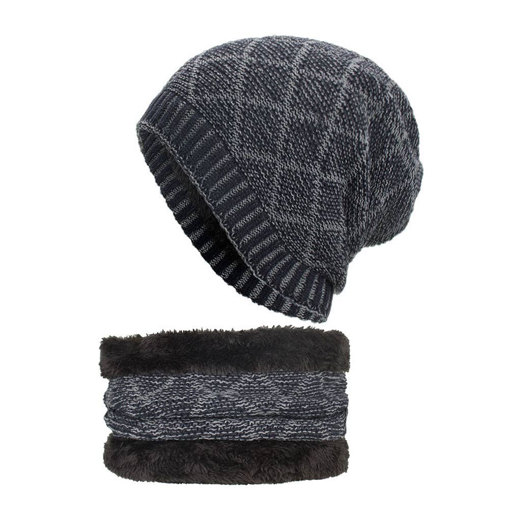 VELVET SUIT DIAMOND BIB PULLOVER HAT KNIT HAT