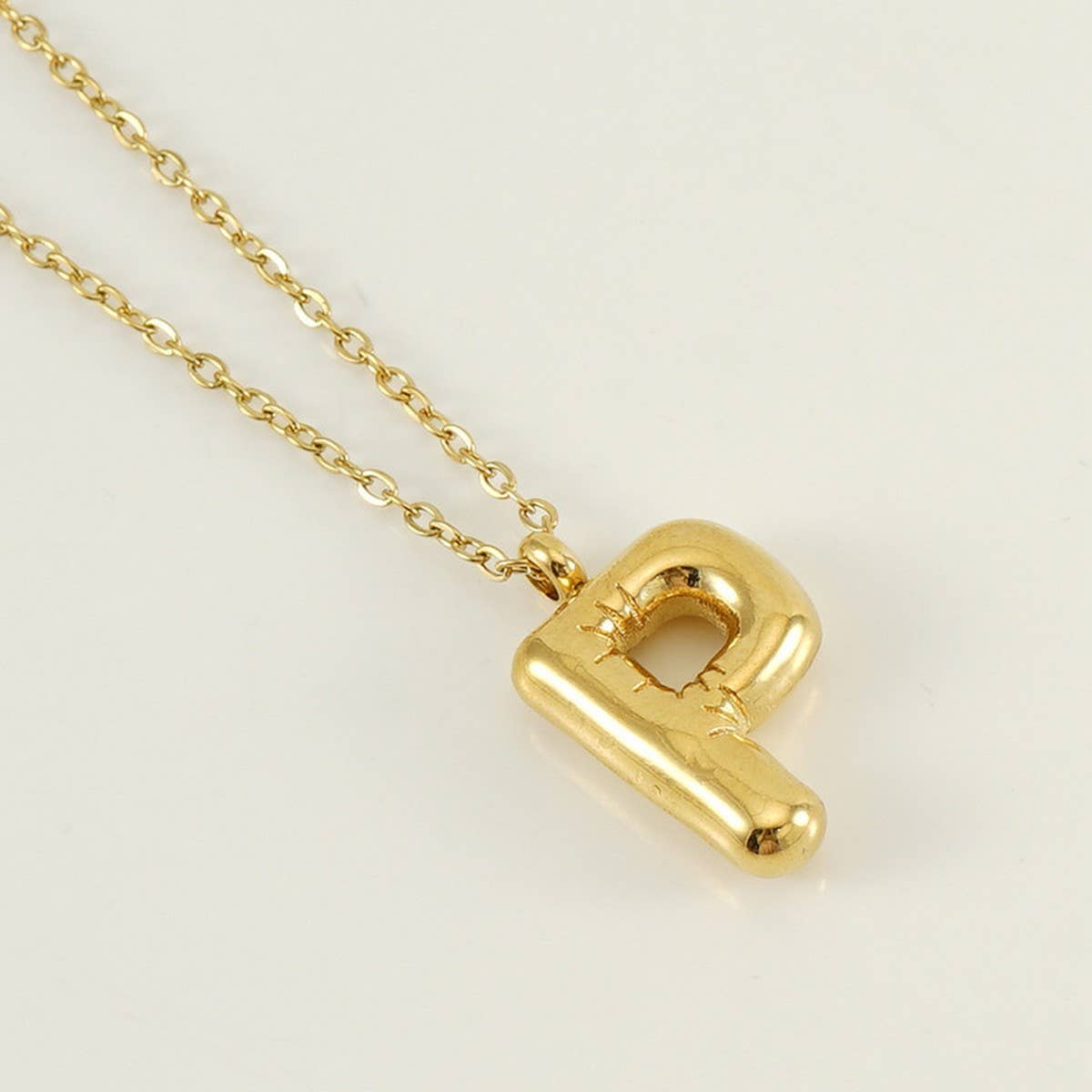 18K GOLD 26 LETTER PENDANT NECKLACE_CWAJE0676