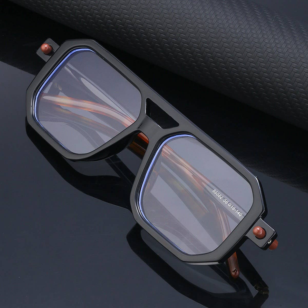 FASHIONABLE THICK SQUARE FRAME SUNGLASSES