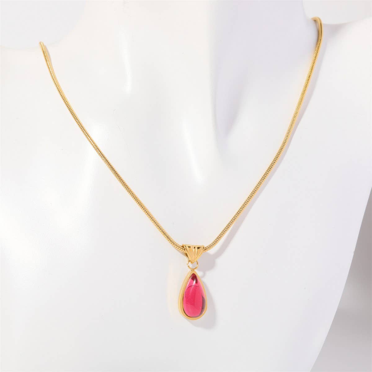 Fashionable water drop blue ocean necklace