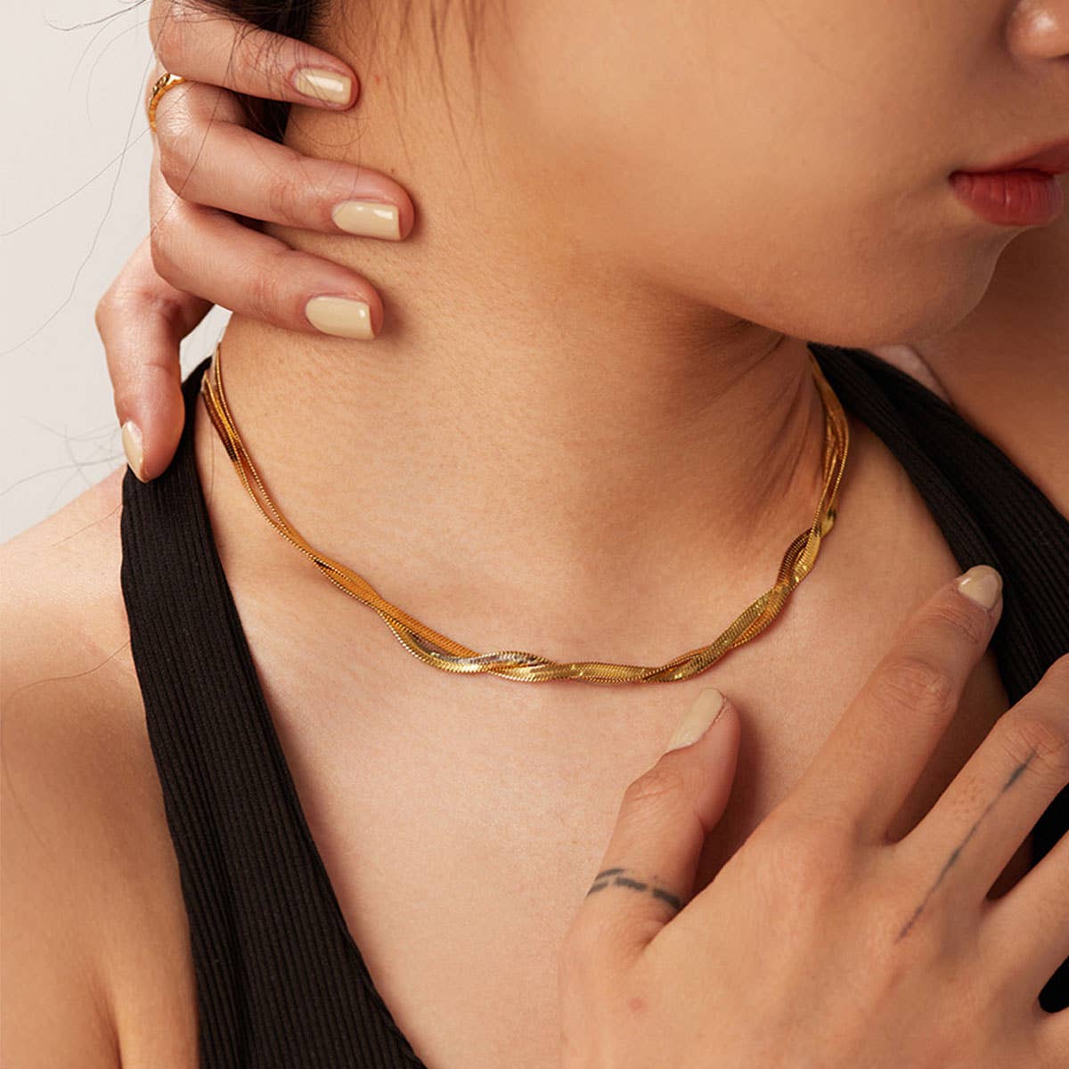MULTILAYER GOLD PLATE STAINLESS STEEL NECKLACE