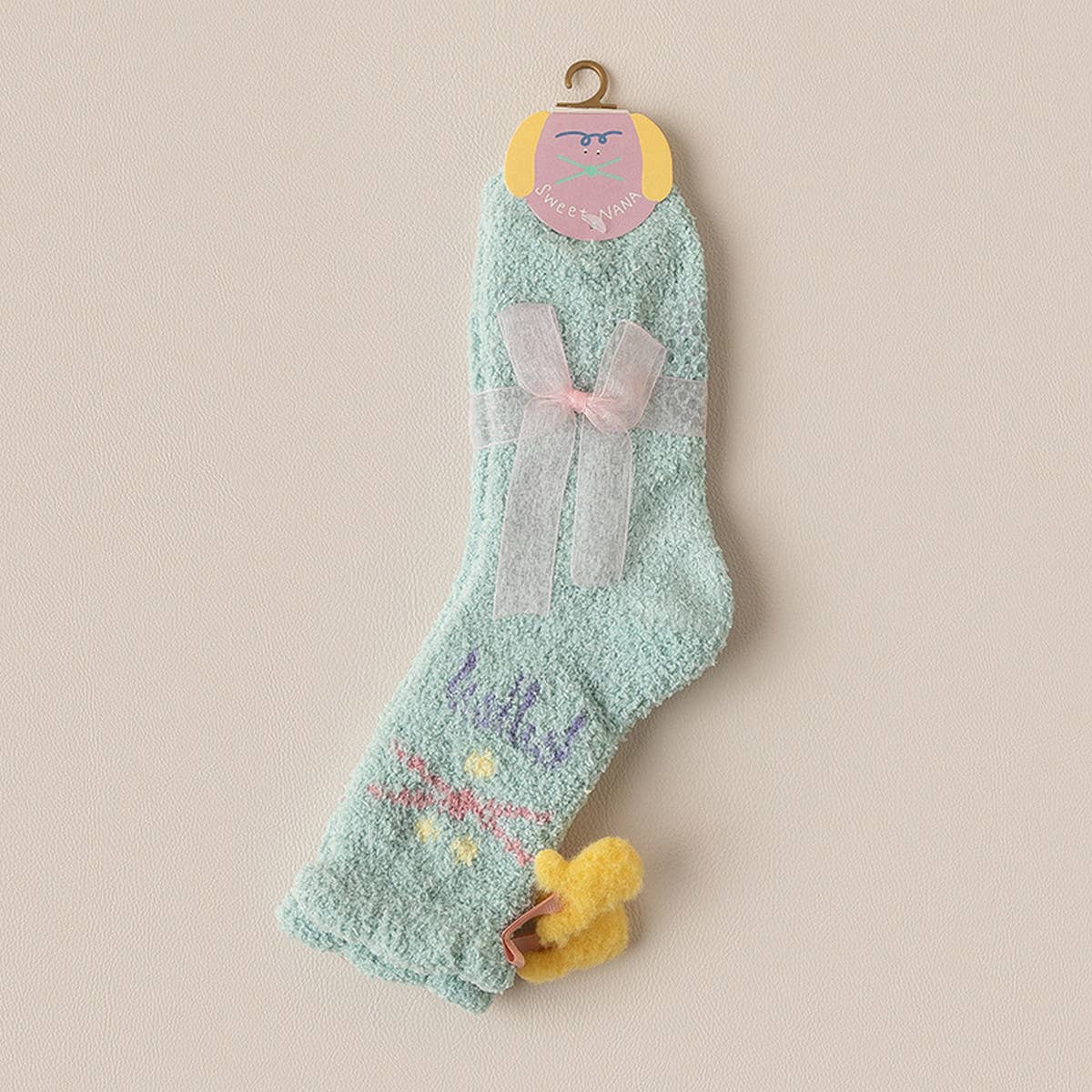 FASHIONABLE AND CUTE WARM THICK SOCKS_CWMS0889