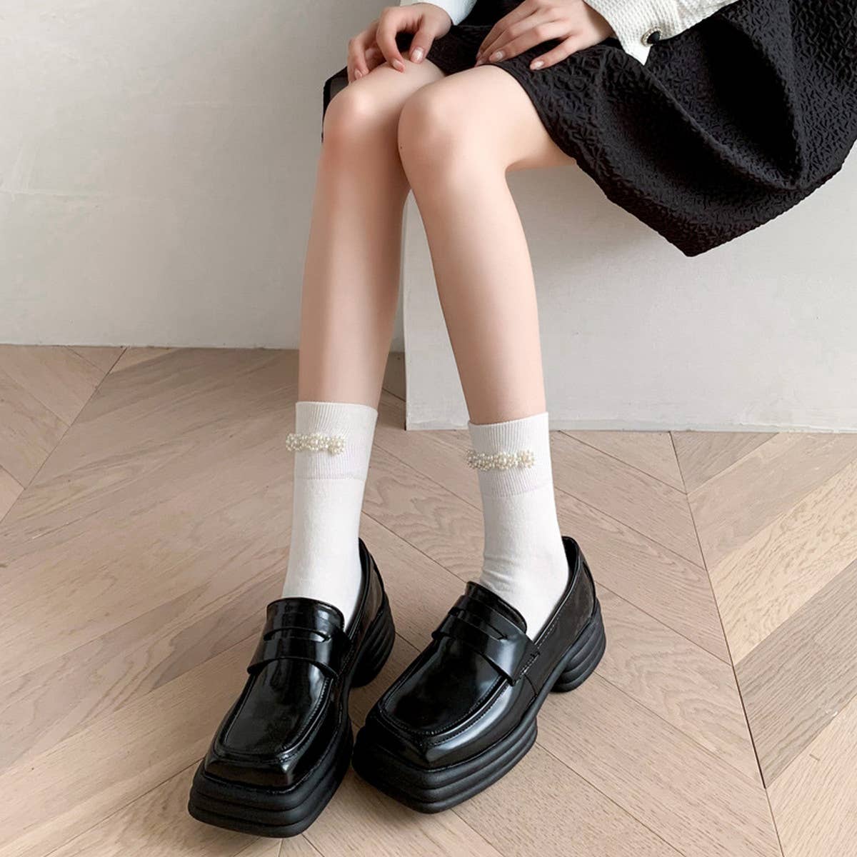 WOMEN NEW PEARL SOLID COLOR SOCKS