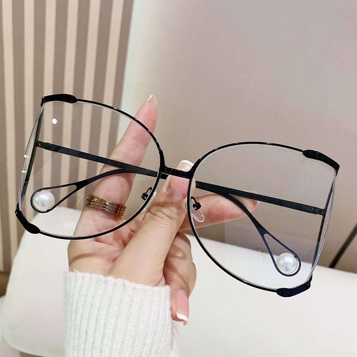 LARGE-FRAME SUNGLASSES WITH PEARLS ANTI-UV_CWASG0343