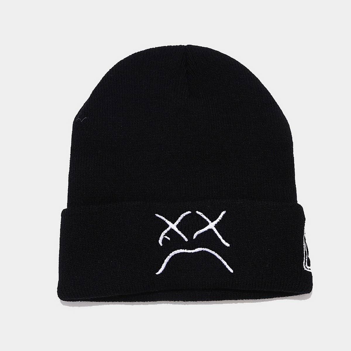 CRYING FACE EMBROIDERED KNITTED HAT?CWAH2144