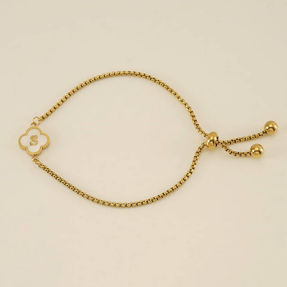 CWAJE1959_Adjustable Four Leaf Clover Letter Shell Bracelet