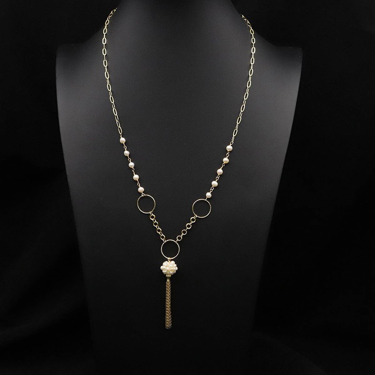 WOMEN'S NATURAL FRESHWATER PEARL SWEATER NECKLACE