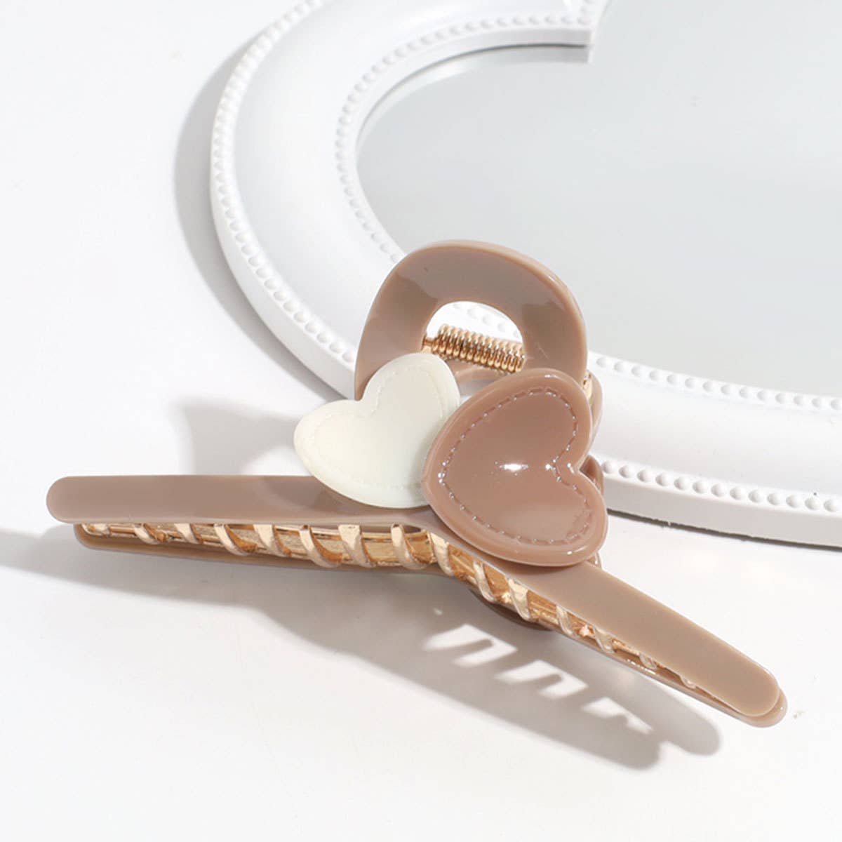 SWEET AND VERSATILE HEART HAIRPIN