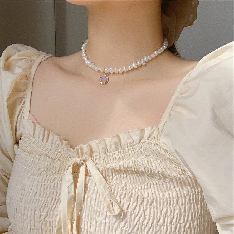 Fashionable Bahak freshwater pearl necklace