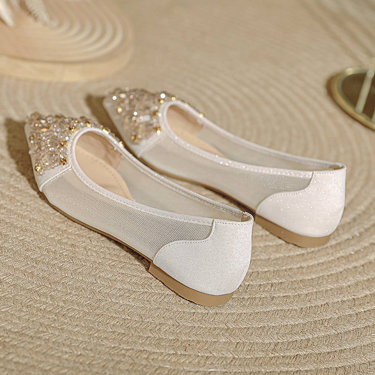 LIGHT RHINESTONE POINTED TOE FLATS