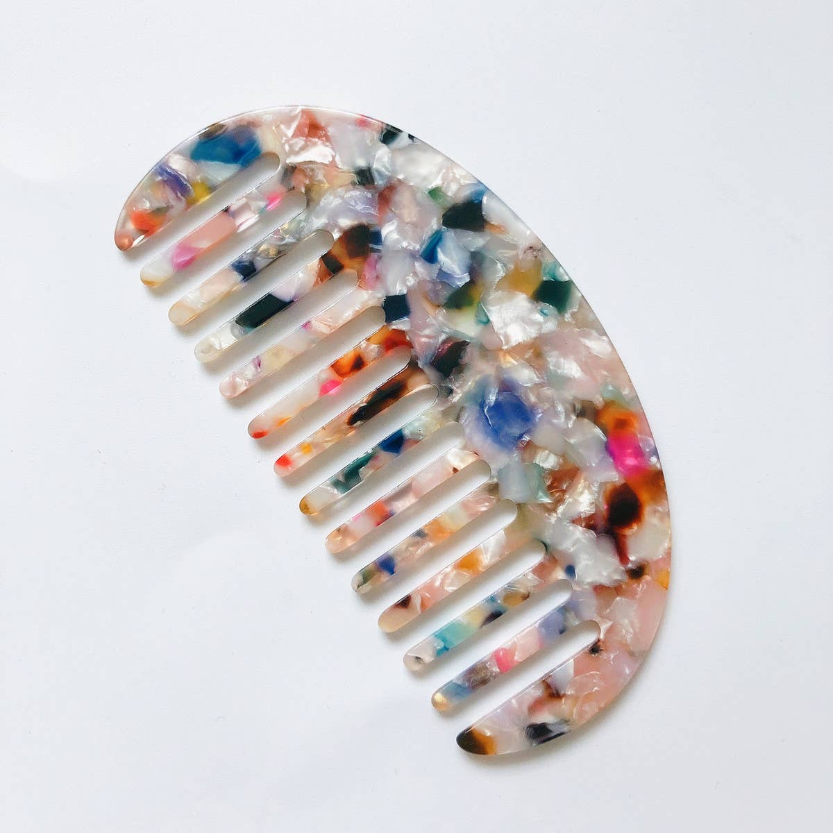 CUTE AND CUTE HAIR COMB
