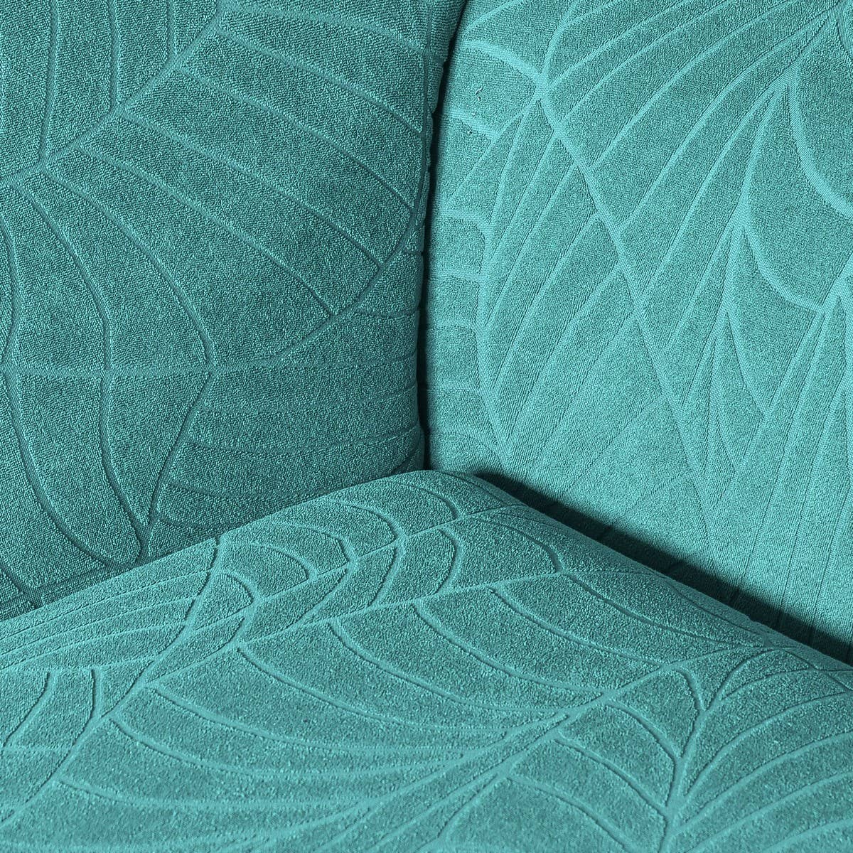 Waterproof Jacquard Sofa Cover, Thick & Stretchy