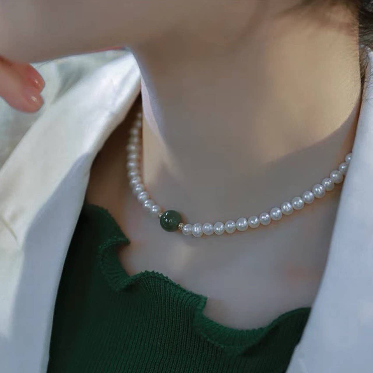 Fashionable Bahak freshwater pearl necklace