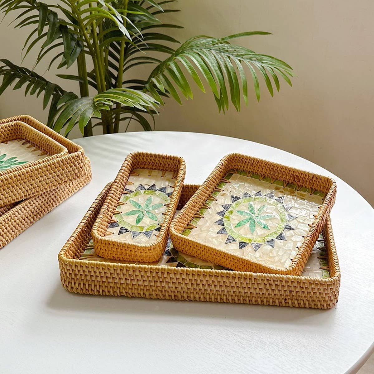 RATTAN COLORFUL SHELL FRUIT TRAY THREE-PIECE SET_CWMM4393
