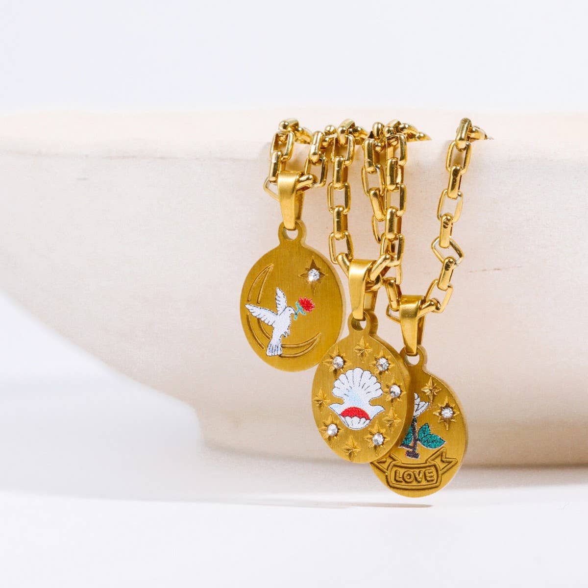 HAND-PAINTED LIGHT LUXURY NECKLACE