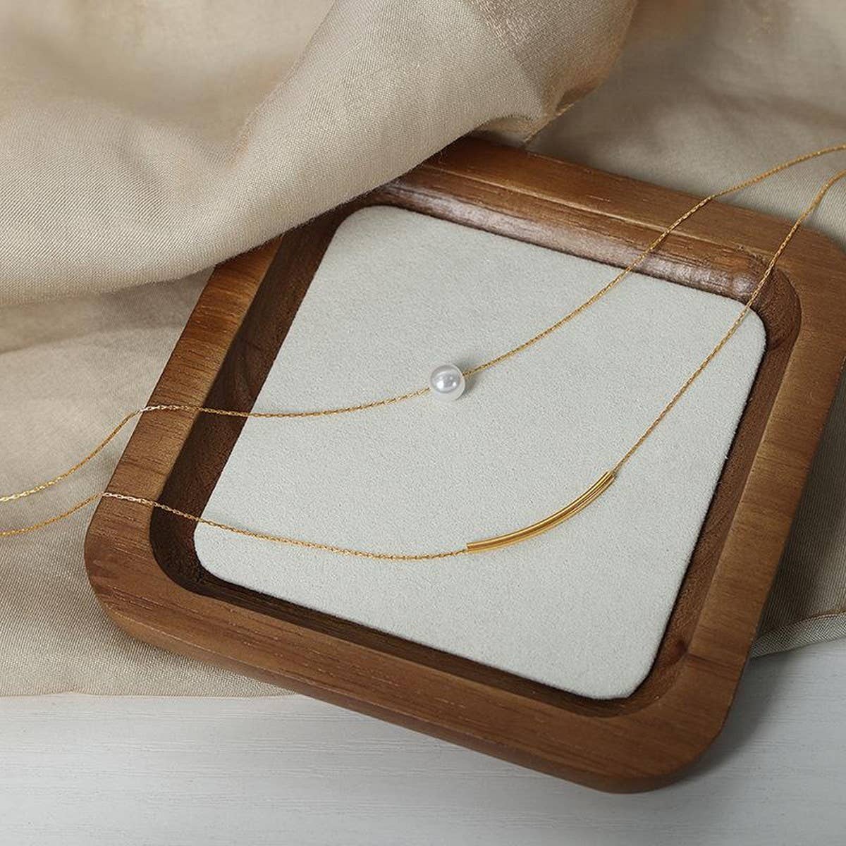 TITANIUM STEEL NECKLACE WITH PEARL PENDANT