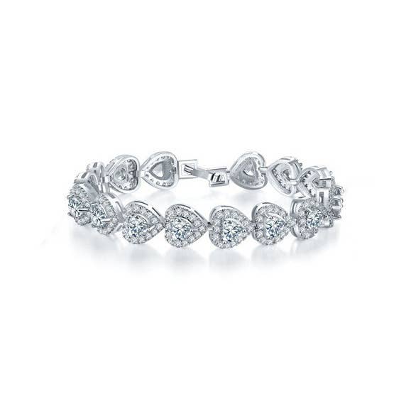 Luxurious heart-shaped zircon bracelet