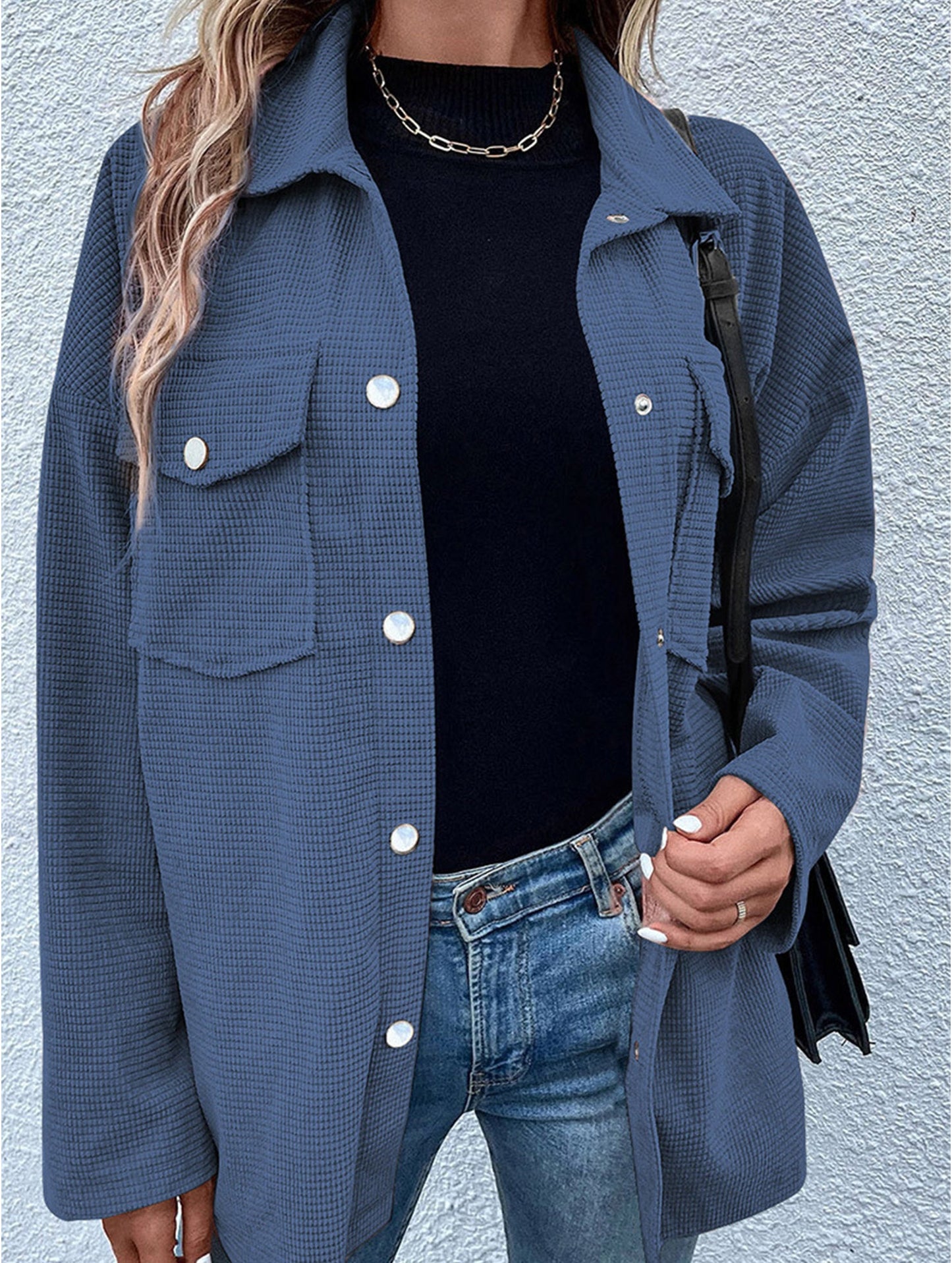 Minimalist style single-row multi-button jacket