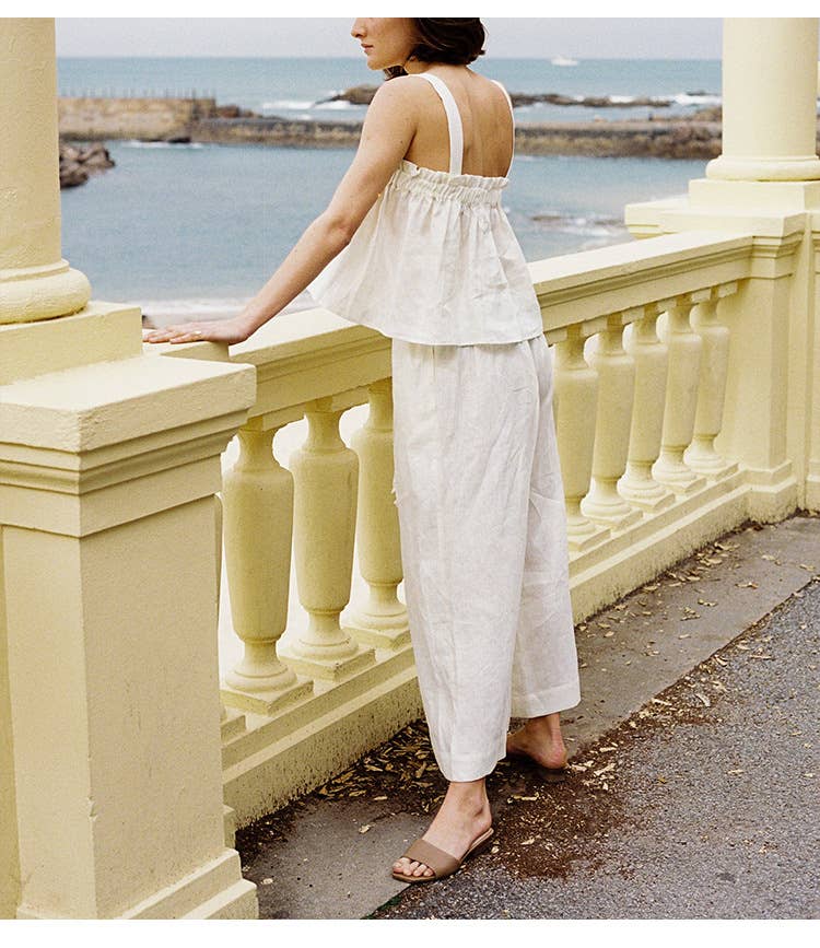 Wooden ear edge pleated cotton linen vest