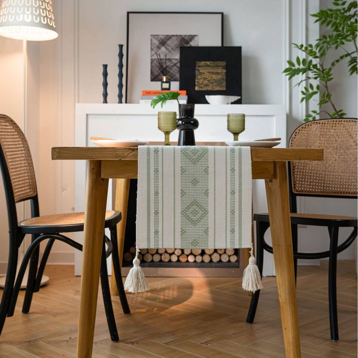 GEOMETRIC TASSEL HOLIDAY TABLE RUNNER