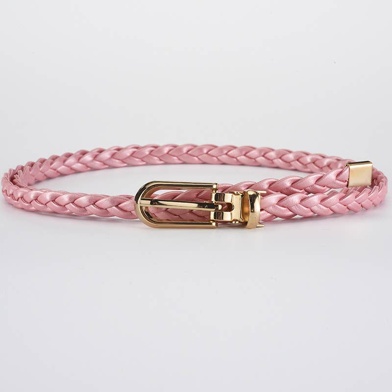Tie knots to decorate weave a candy-colored belt