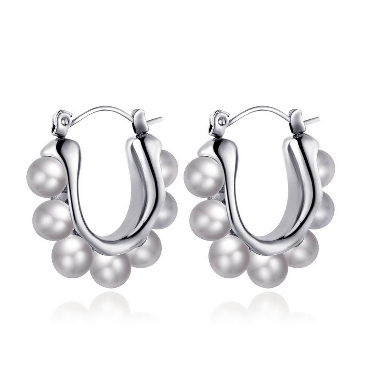 18K GOLD PEARL HUGGIE HOOP EARRINGS_CWAJE0573