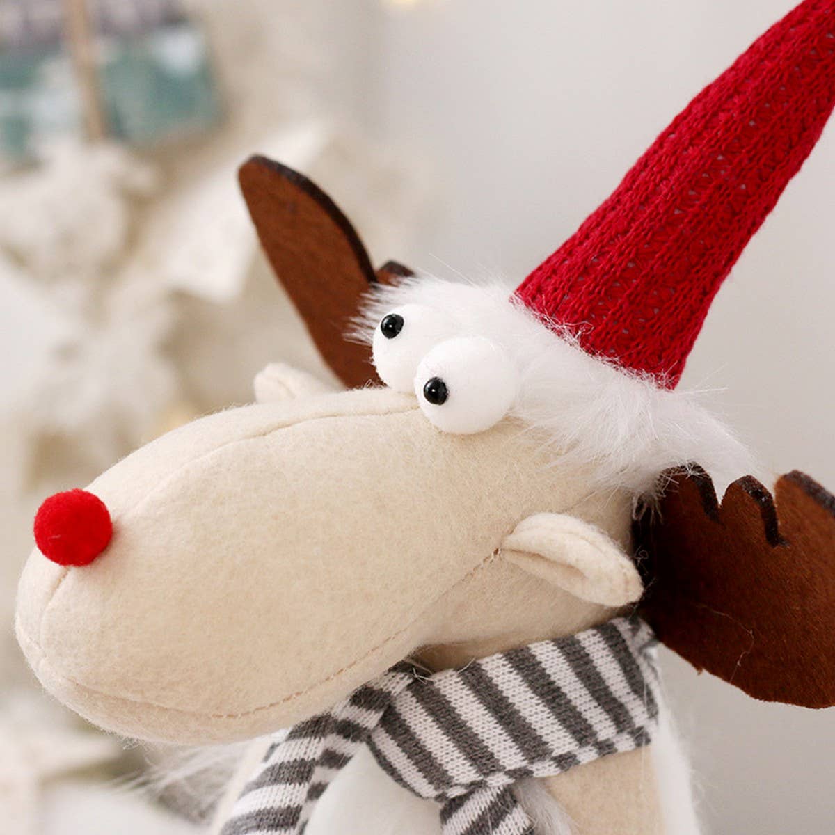 Ins-Style Cute Reindeer Plush Christmas Decor_CWAJE5303