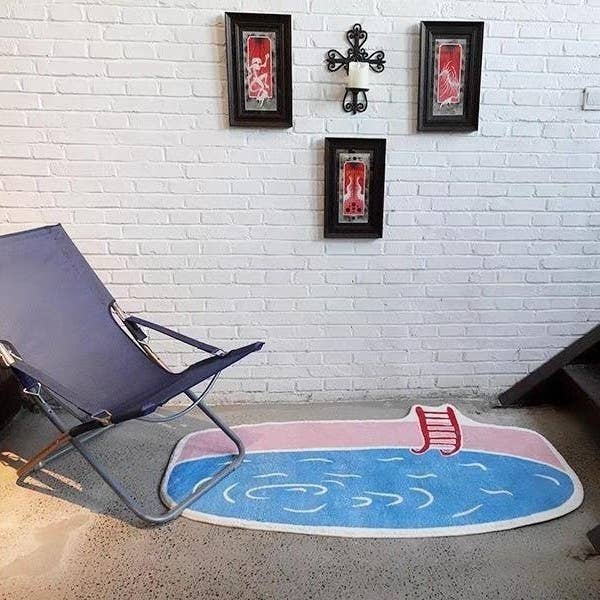 Cute Dopamine-Inspired Round Plush Bedroom Rug