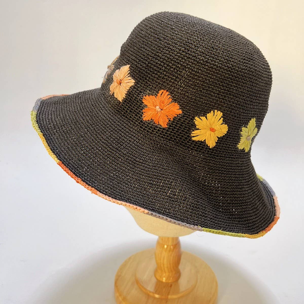 Foldable Handmade Crochet Embroidered Straw Hat_CWAH3589