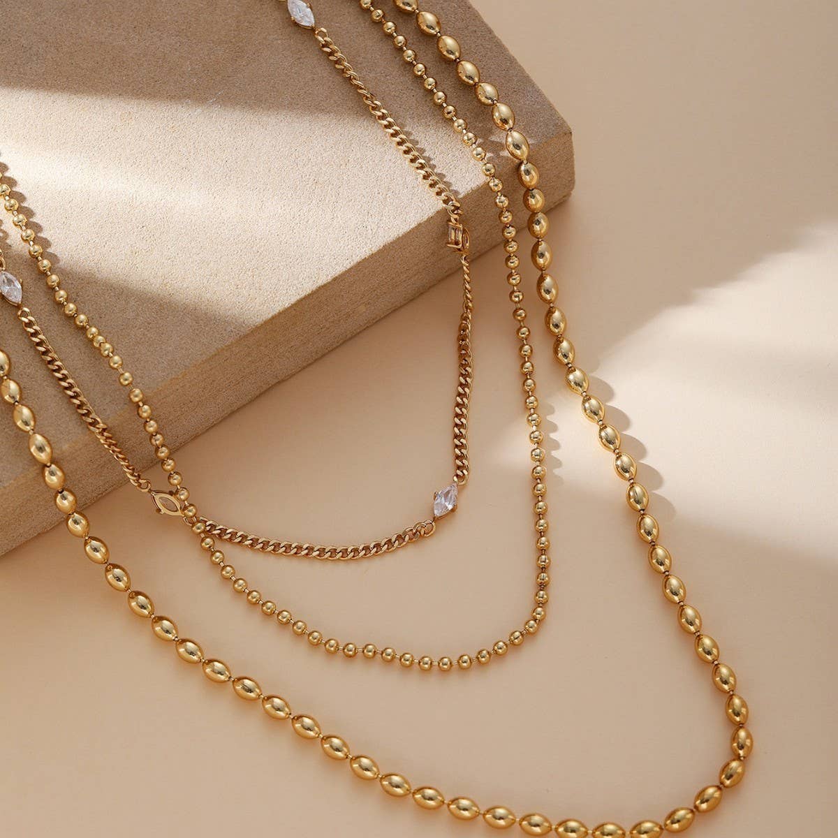 TEMPERAMENT ROUND CHAIN ZIRCON NECKLACE