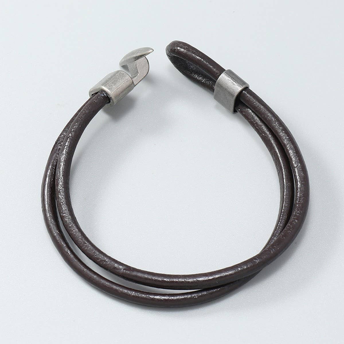 NEW RETRO SIMPLE PERSONALITY LEATHER BRACELET