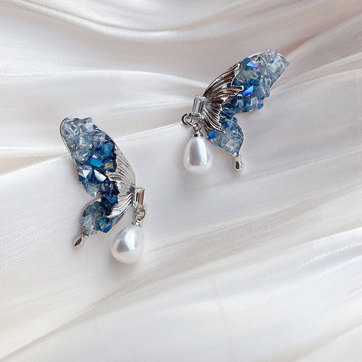 SUPER FAIRY CRYSTAL BUTTERFLY EARRINGS