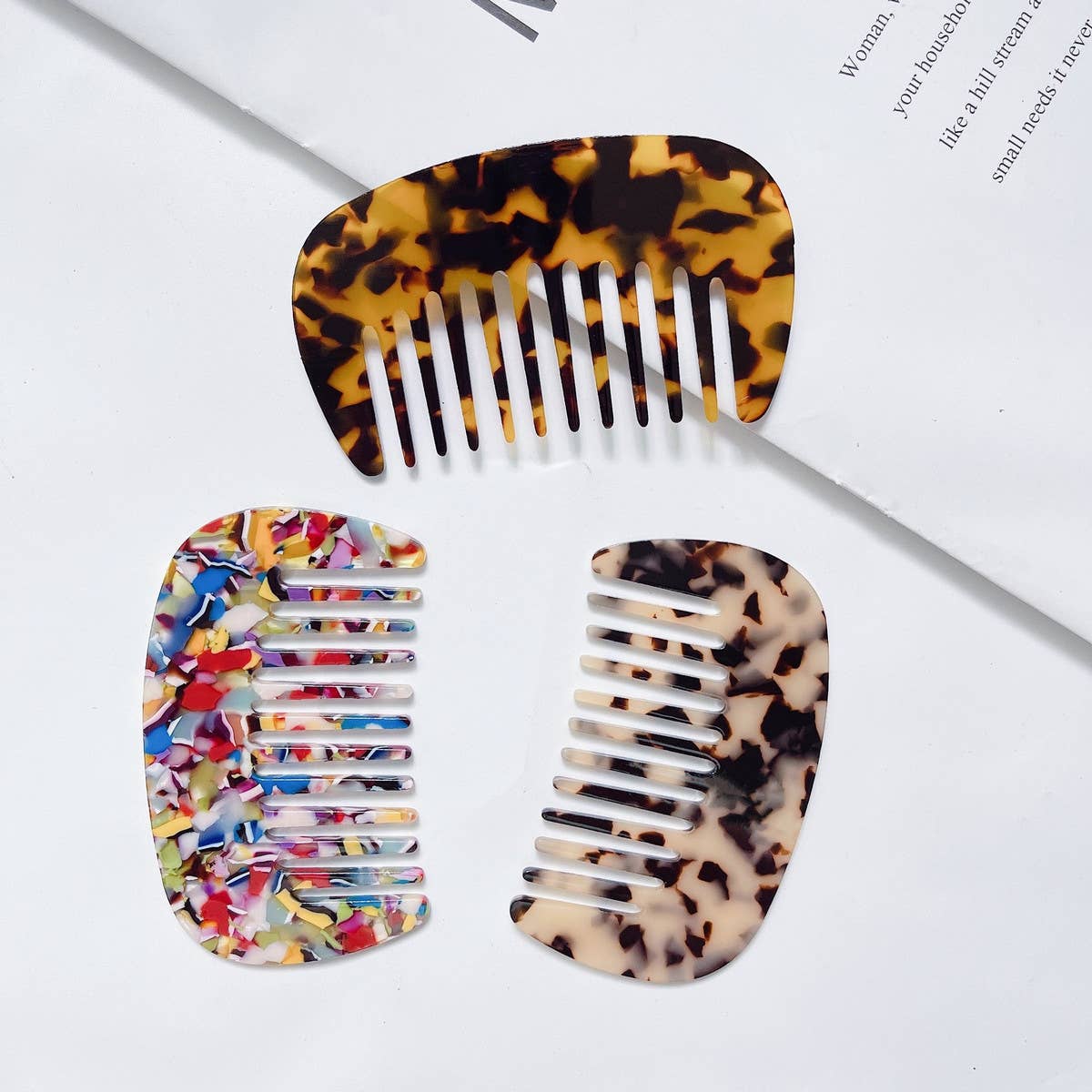 VINTAGE MINI ACETATE COMB