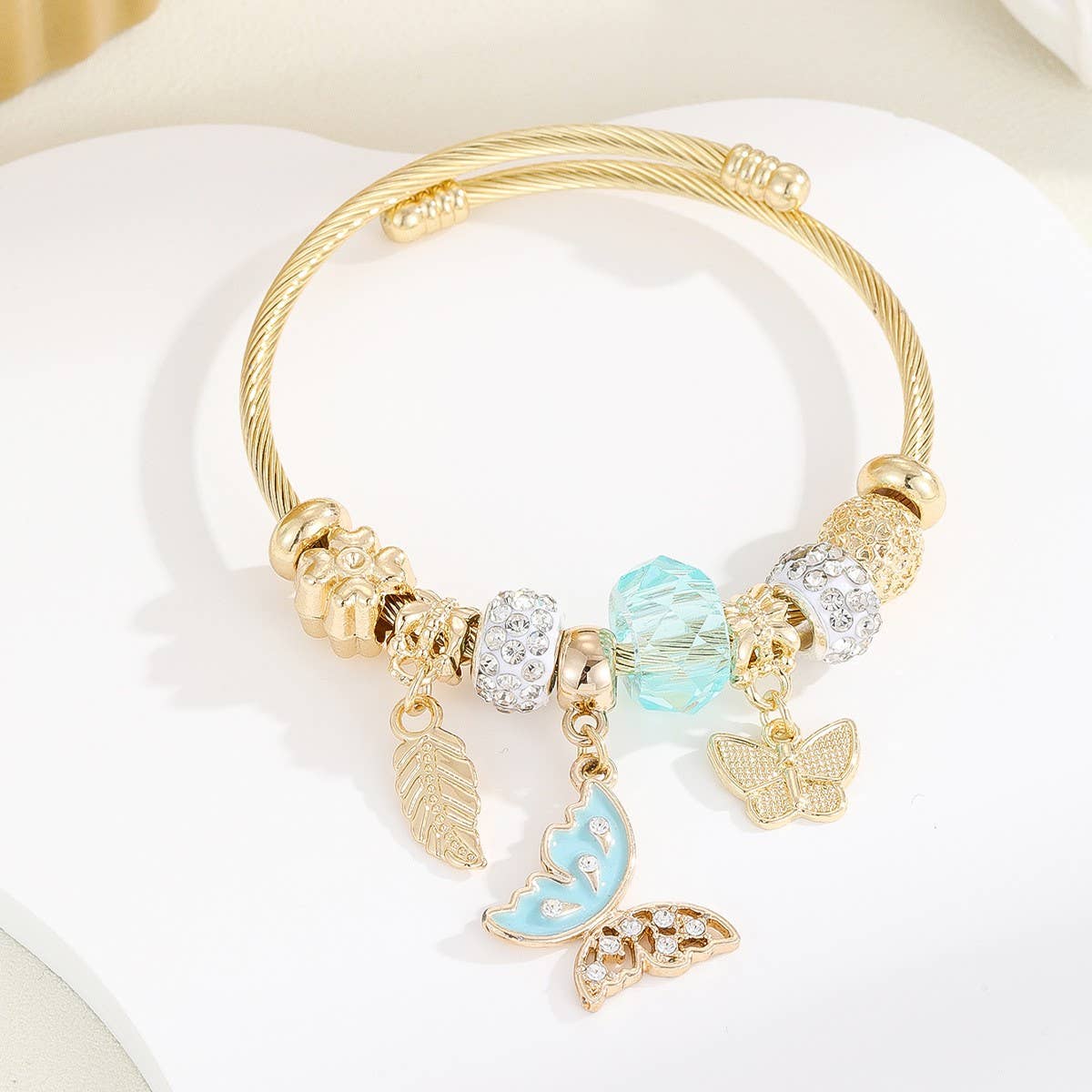 Elegant Couple Bracelet with Glass Heart Pendant