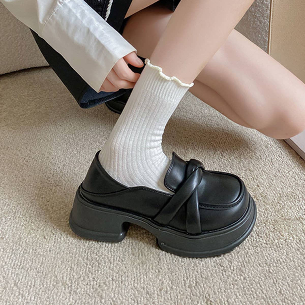 Ruffle Solid Crew Socks for Womens