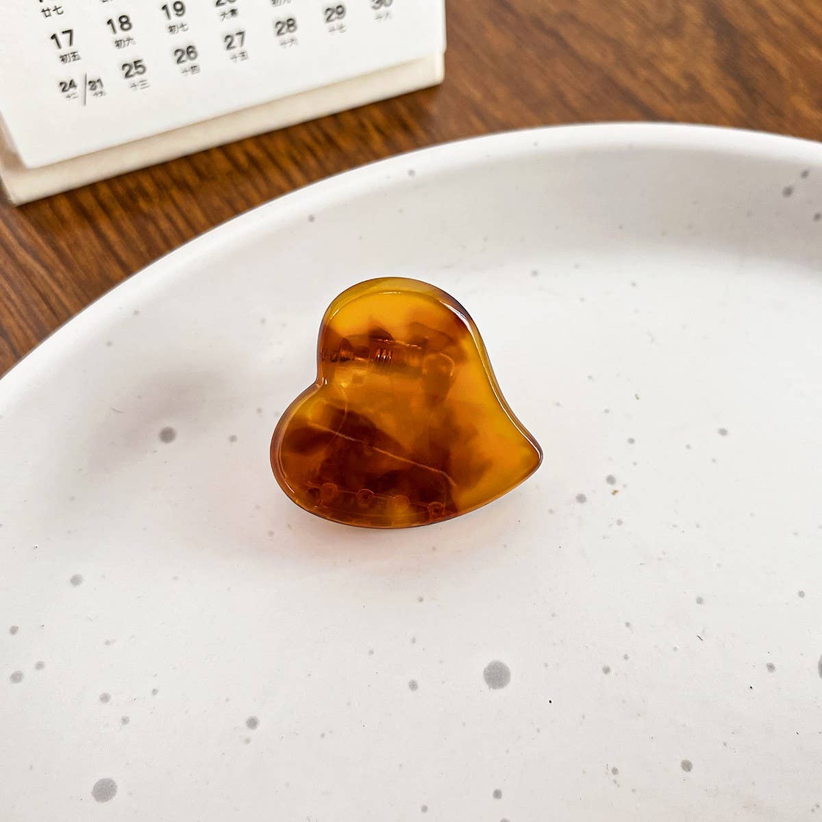 Mini Heart Acetate Claw Clip ? Elegant Side Clip_CWAHA0732